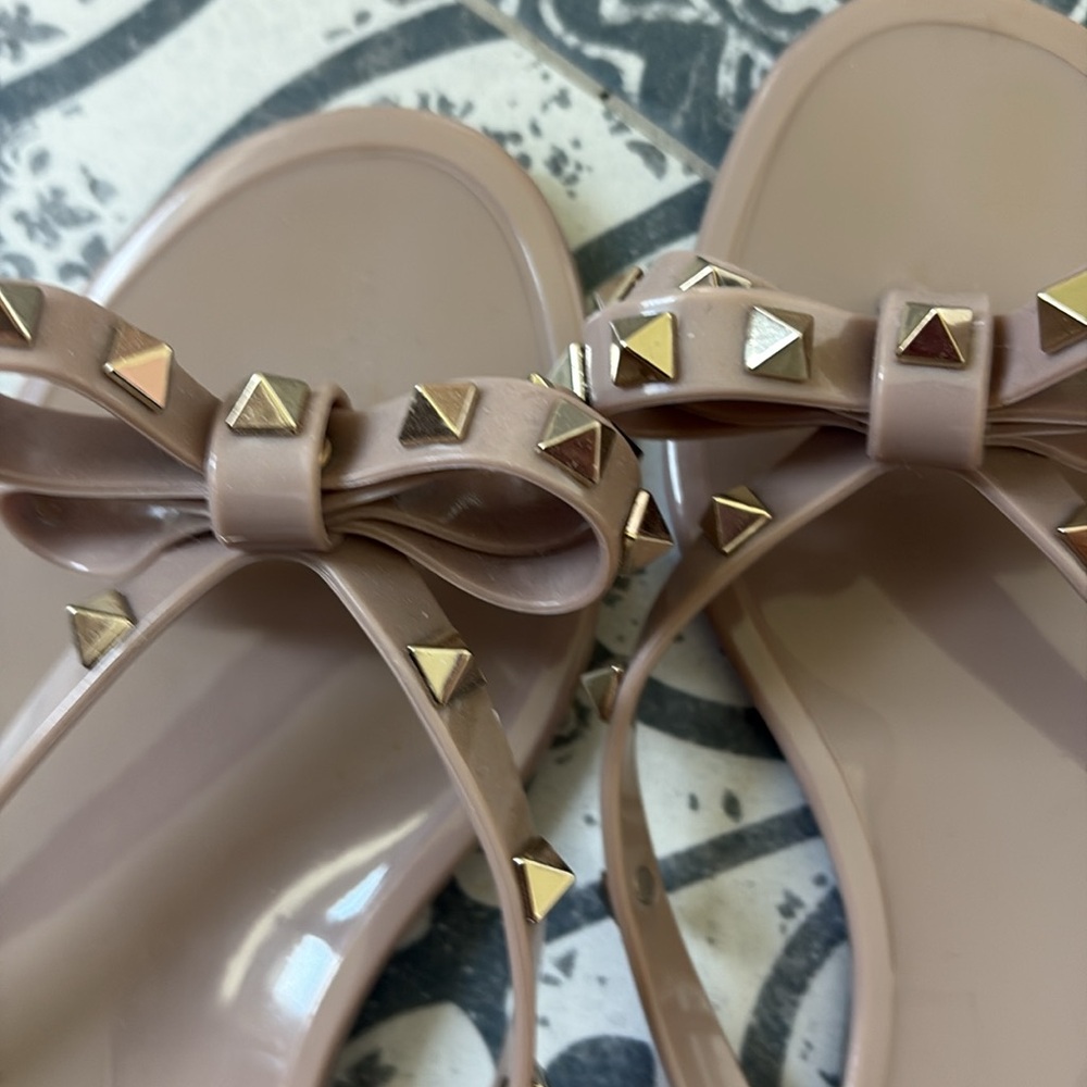 Valentino Women's Nude Sandals with Studded Bow - Picture 4 of 4